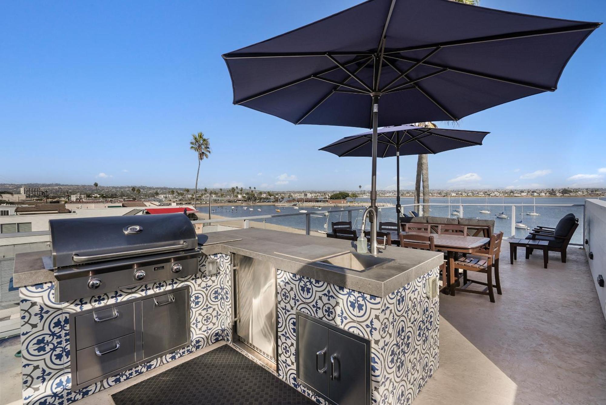 Stunning Bayfront Condo With Gorgeous Views, Garage, Massive Roof Deck & Ac - Dogs Welcome! 샌디에이고 외부 사진
