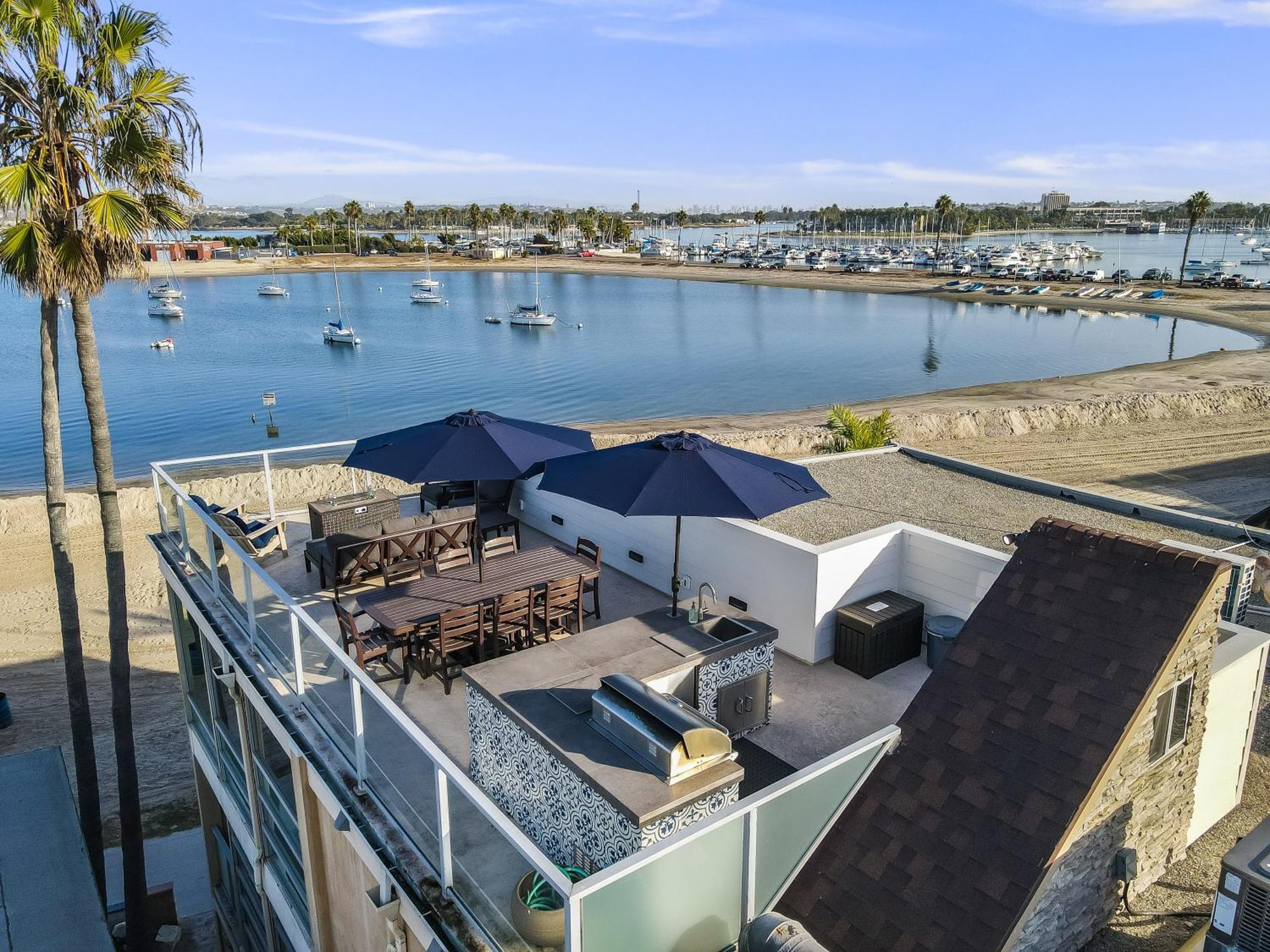 Stunning Bayfront Condo With Gorgeous Views, Garage, Massive Roof Deck & Ac - Dogs Welcome! 샌디에이고 외부 사진